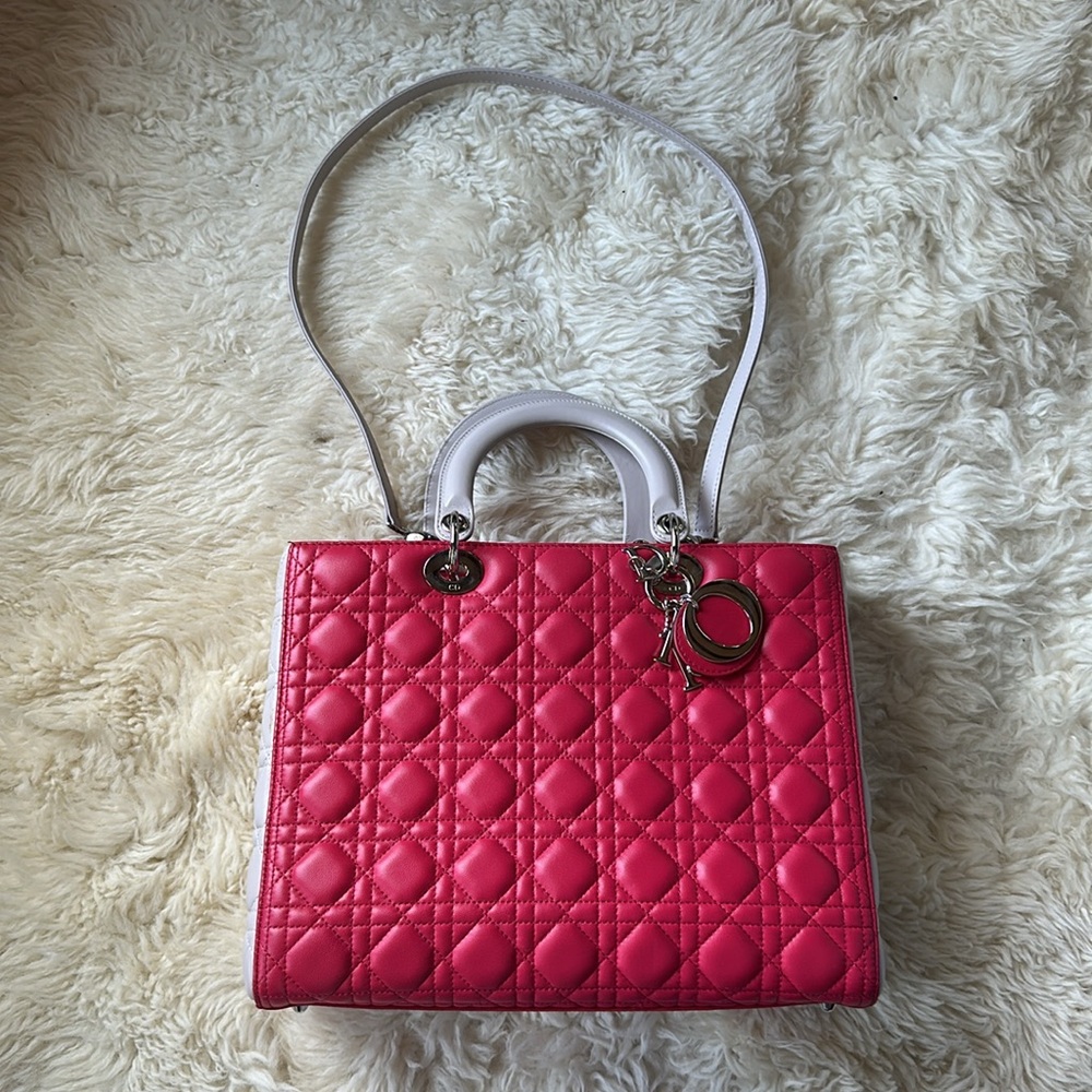 Dior large BiColor Lady Dior Bag - Picture 4 of 11